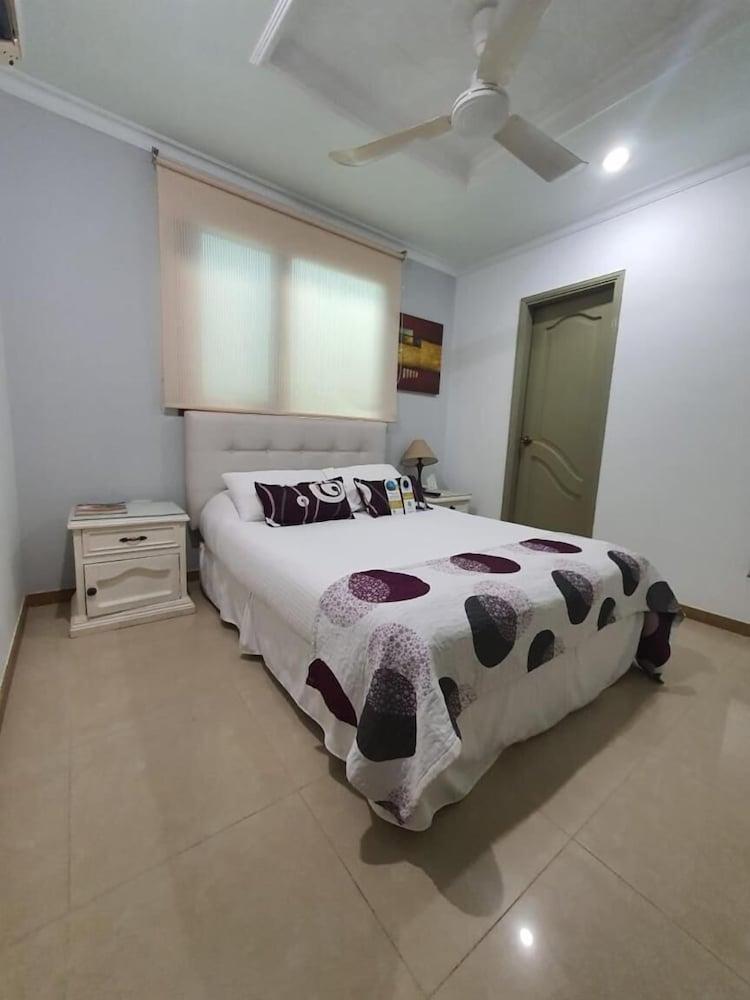 Hotel Costa Bonita Montería Exteriör bild